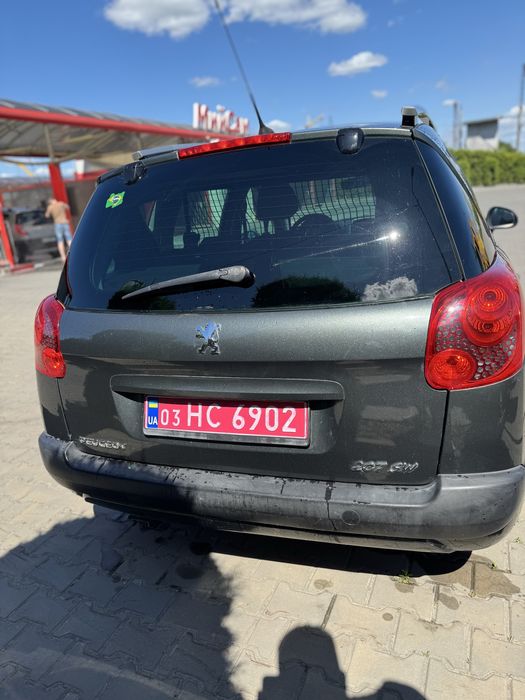 Peugeot 207 SW 1.4 бензин