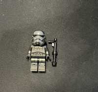 Czarny stormtrooper