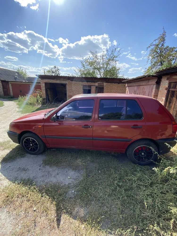 Продам GOLF 3 CL 1.4 1993
