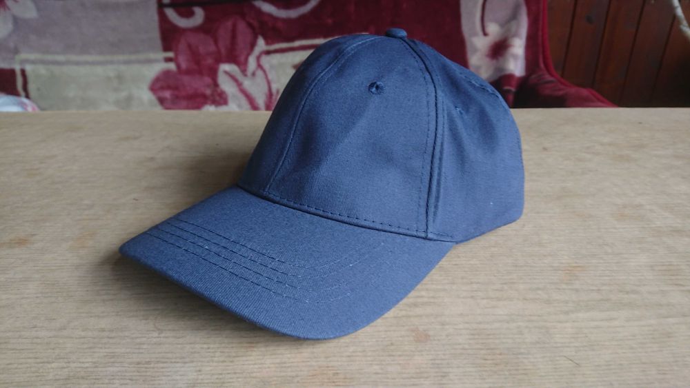 Czapka z daszkiem Sinsay Men's Collection One Size niebieska granatowa