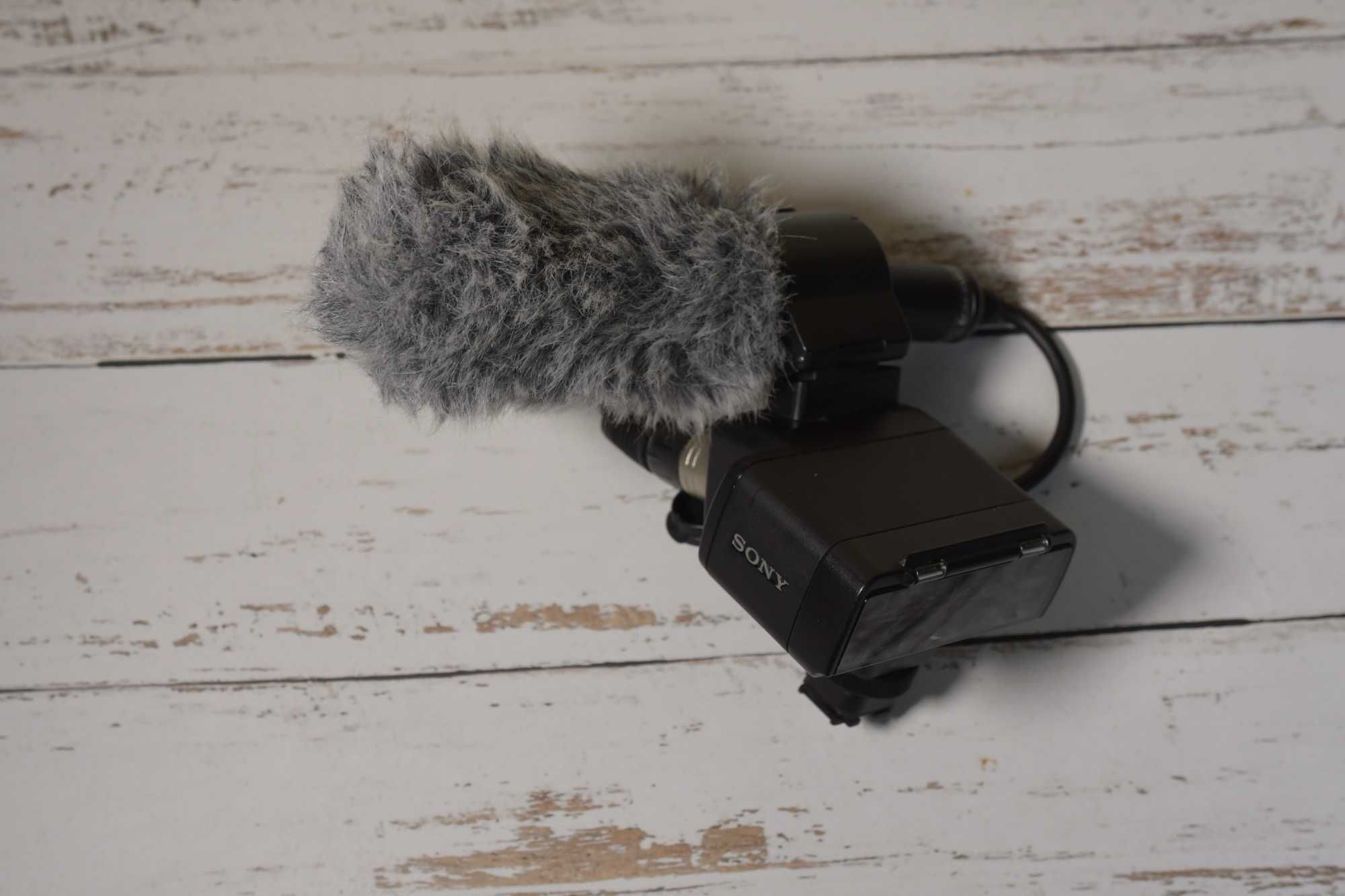 Zestaw adaptera sony  XLR-A2M z mikrofonem