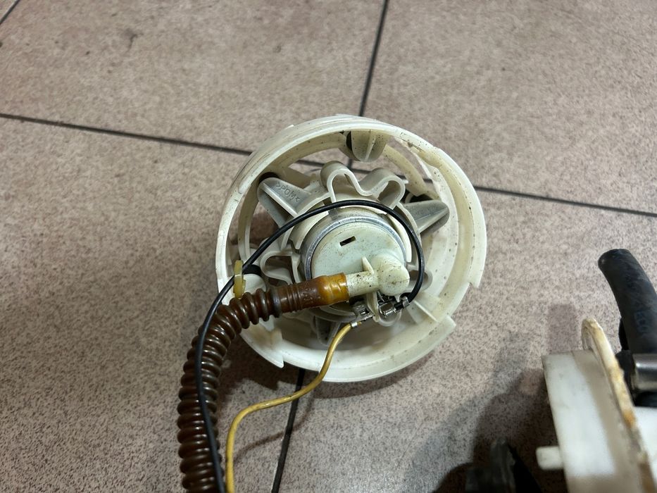 Pompa Paliwa Audi A6 C5 1.8 T 2.4 2.8 3.0 V6 Quattro 98-04