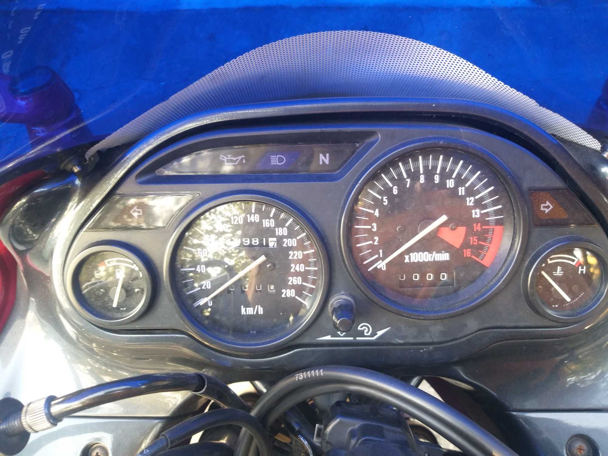 Kawasaki zzr 600 94r po pełnym serwisie i przeglądzie.