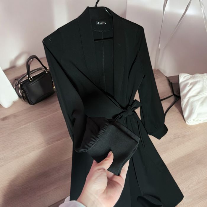 Сукня на запаах