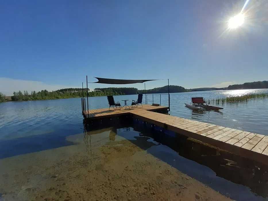 domek na Kaszubach, nad jeziorem, linia brzegowa, balia ogrodowa