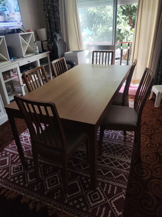 Mesa de jantar + 6 cadeiras