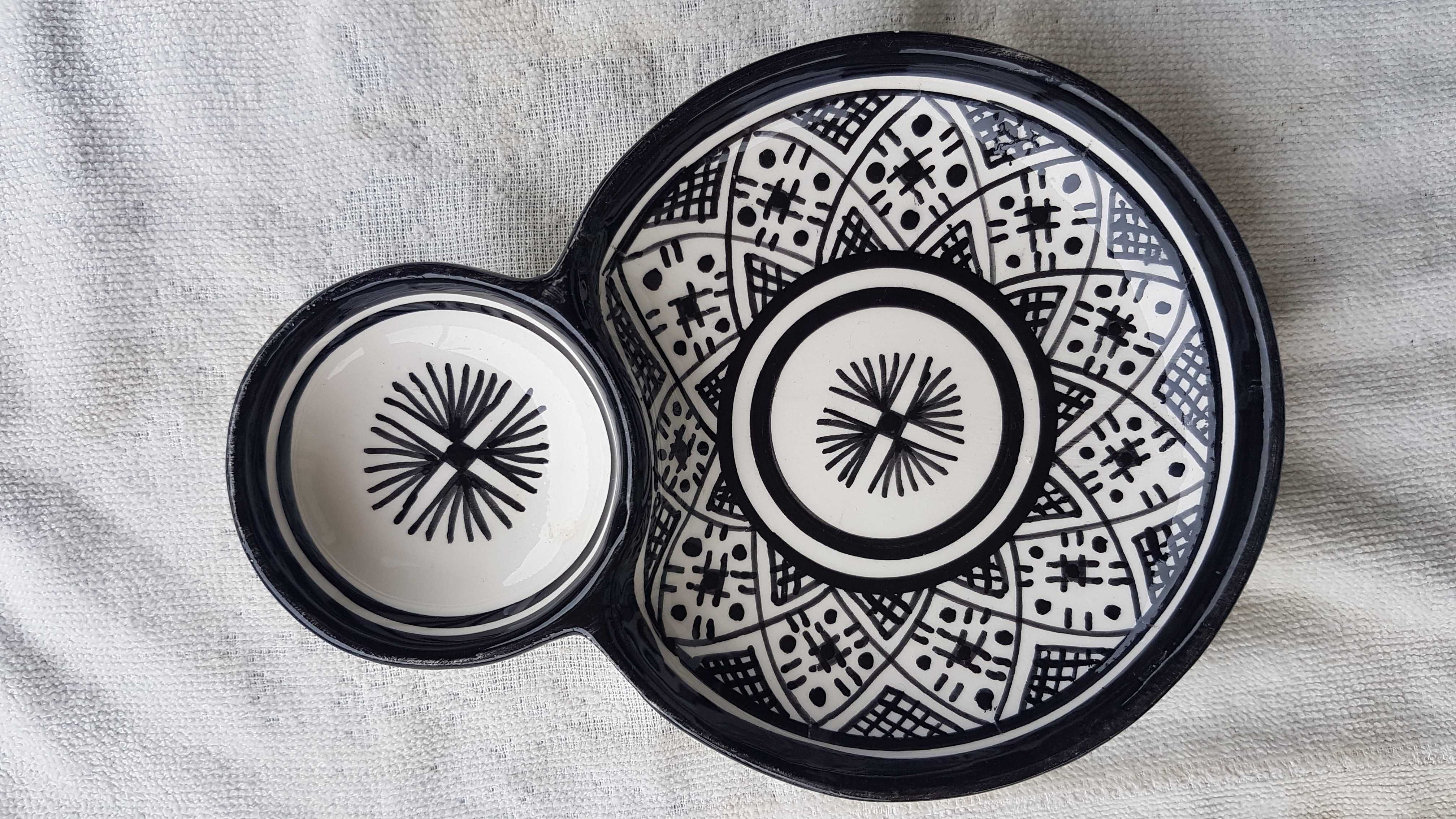 Peça Porcelana  Decorativa - Marroquina- NOVA