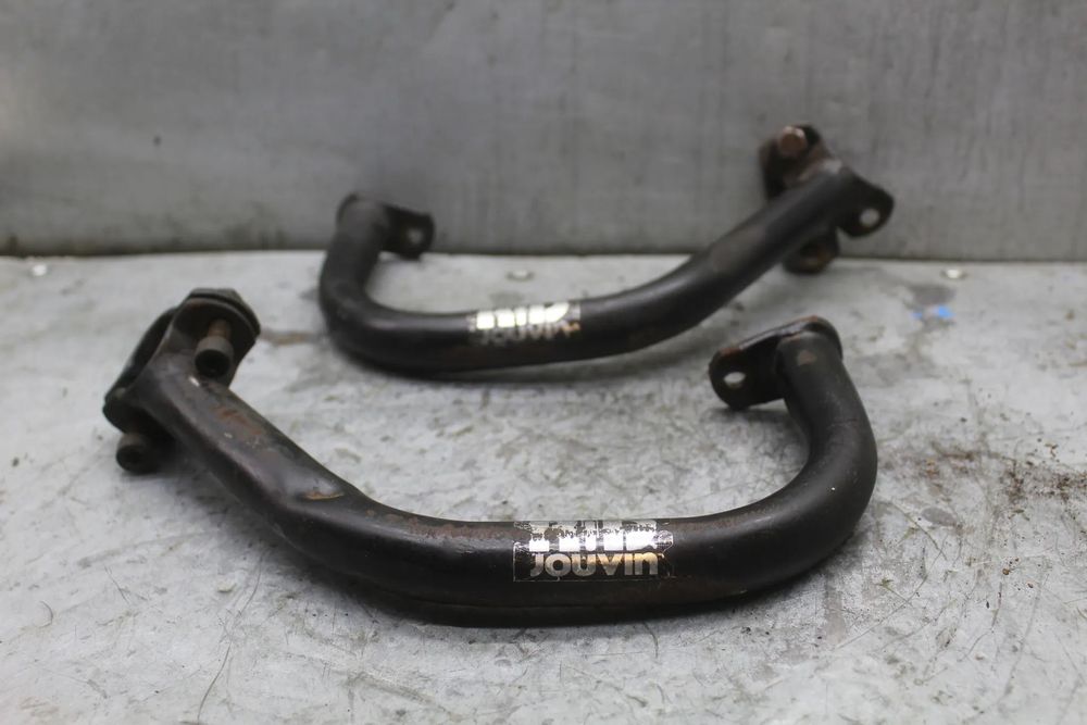 Suzuki Bandit GSF 600 03r Gmole gmol lewy prawy osłony silnika crash pady