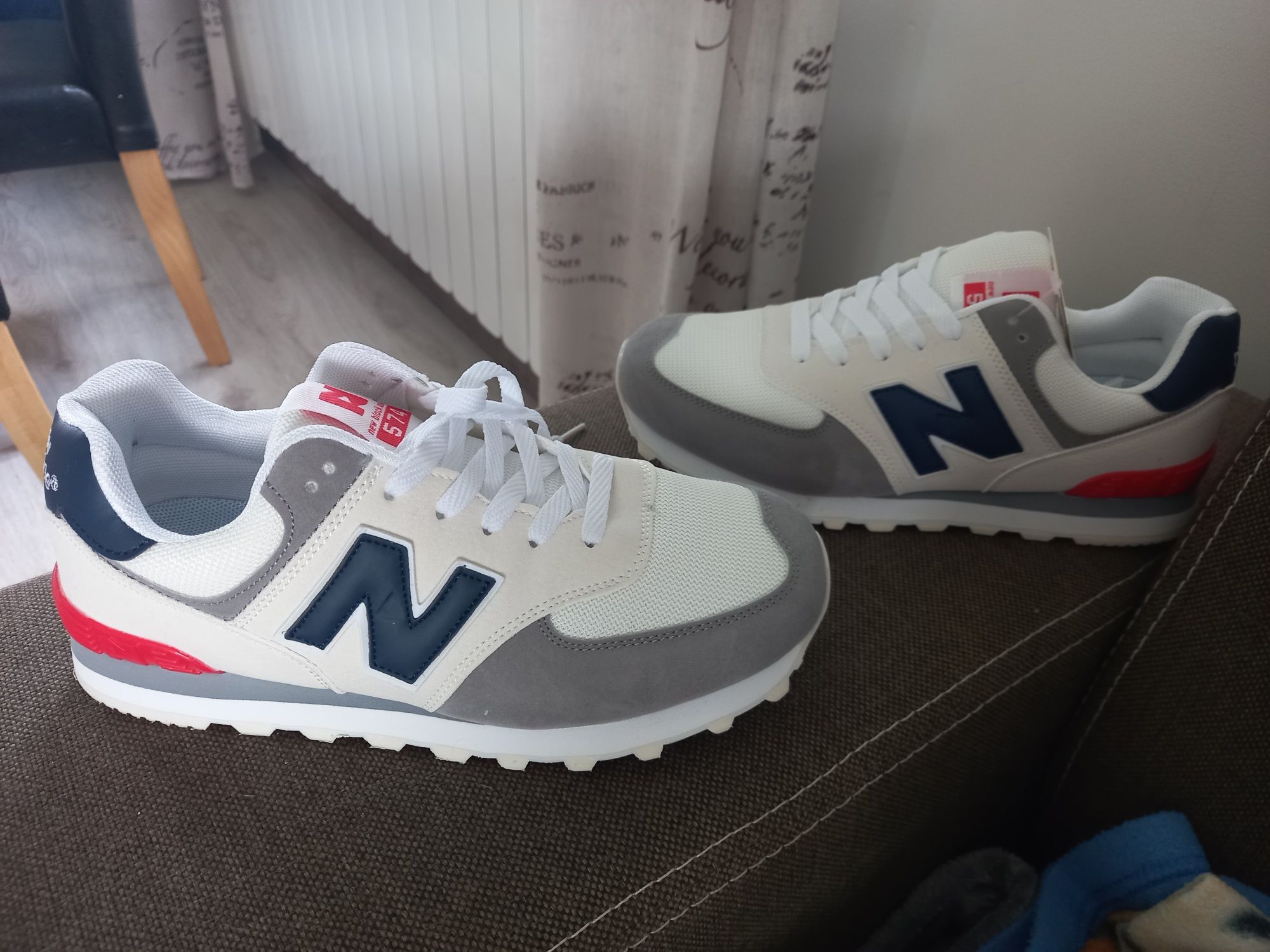 Buty sportowe NB rozm. 40