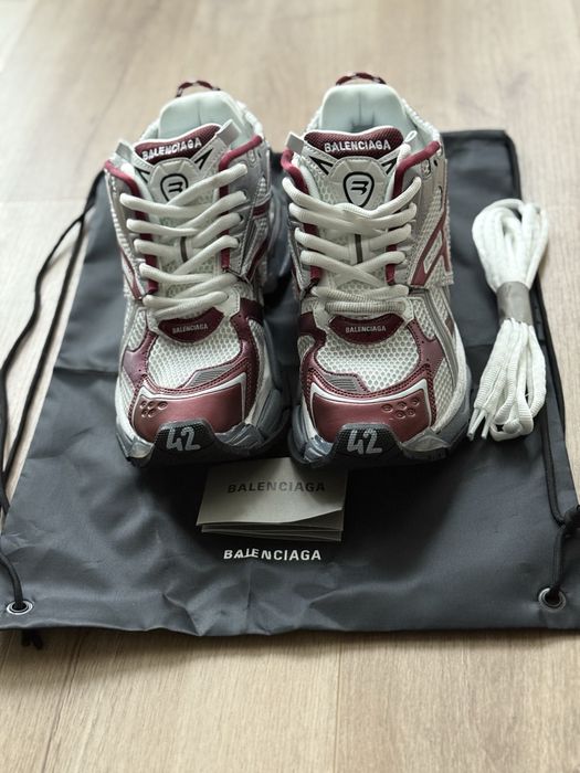 balenciaga runner white/red 42