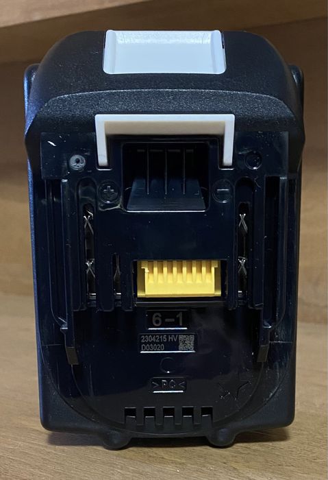 Акумулятор шуруповерта Makita BL1850B новий