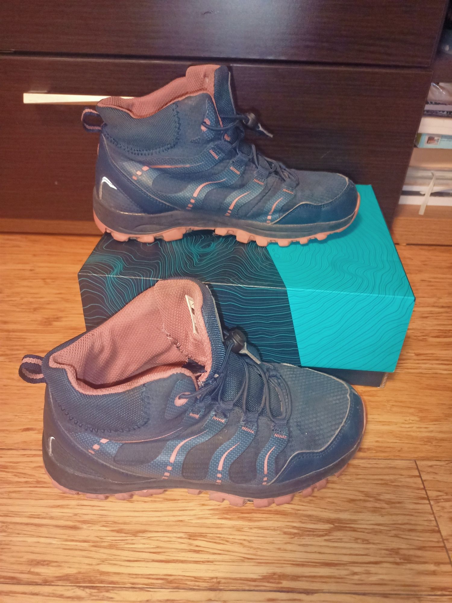 Buty zimowe Elbrus r34