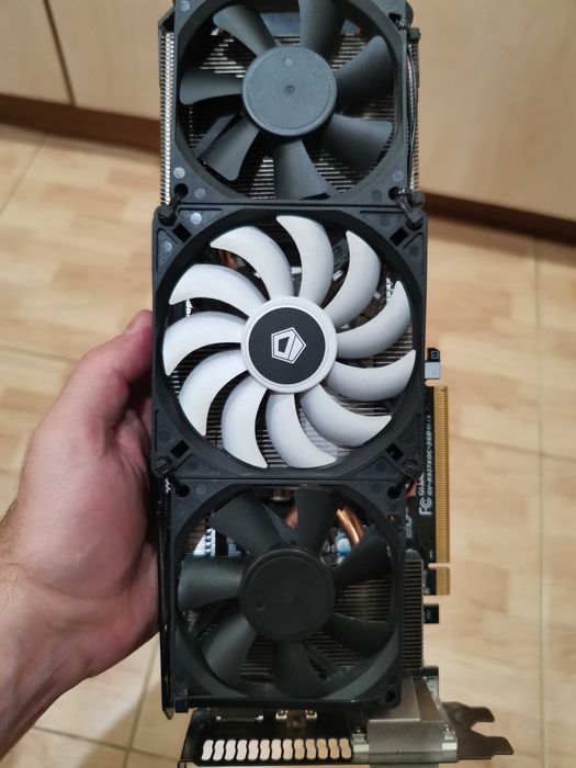 Gigabyte Radeon R9 270X 2048MB GDDR5 (256bit)