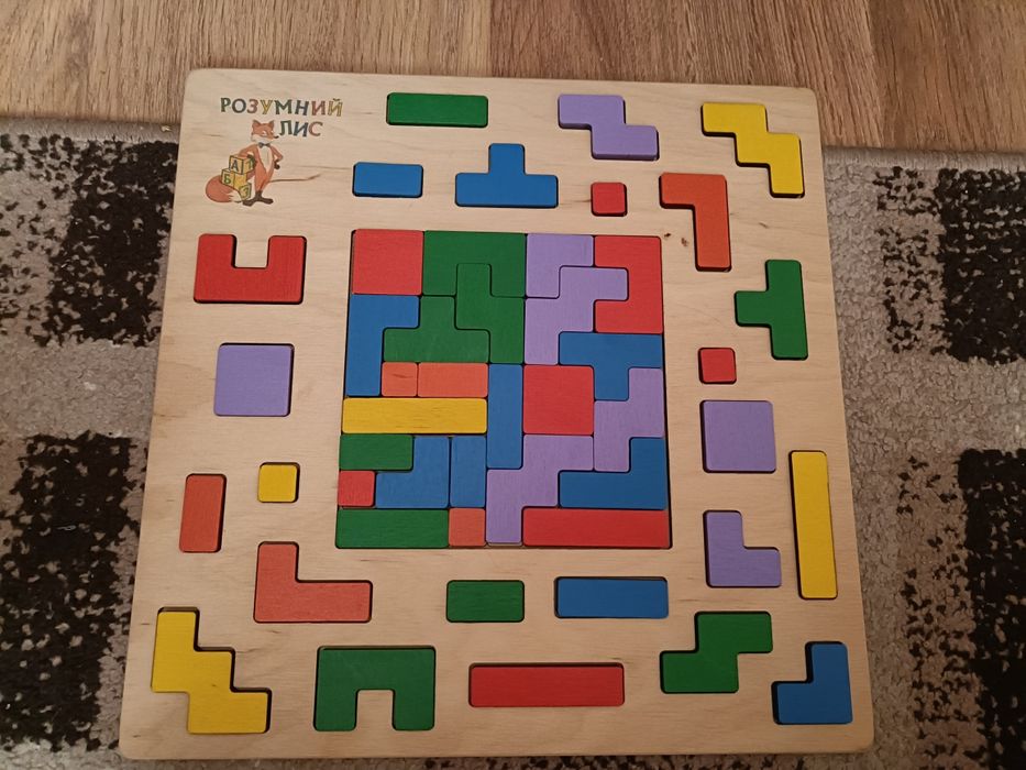 Тетріс, розвиваюча дерев'яна іграшка