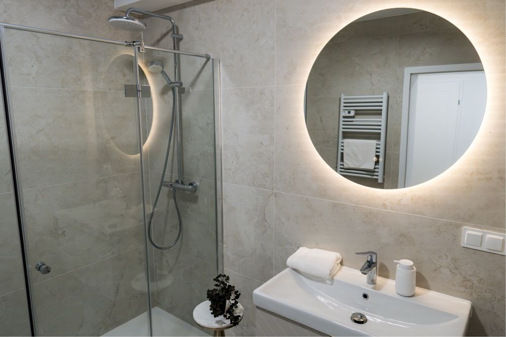 Domek z jacuzzi,  basen 30 stopni, 16 osob, sauna bilard, roztocze