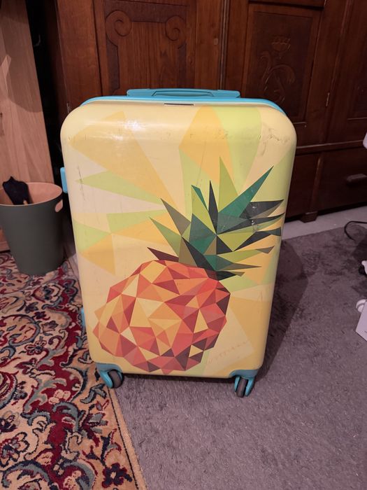 Walizka Wittchen średnia z ABS z ananasem