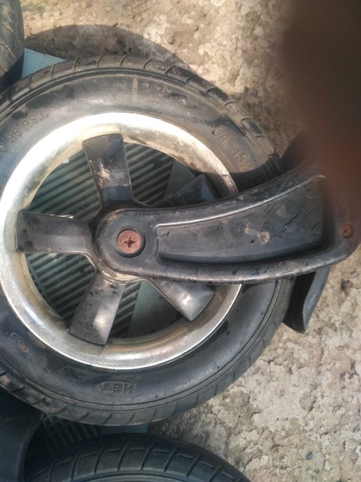 Продвм колеса до тачки