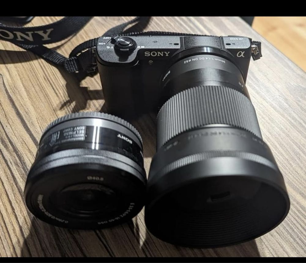 Sony Alpha a5100 jak nowy plus dodatki