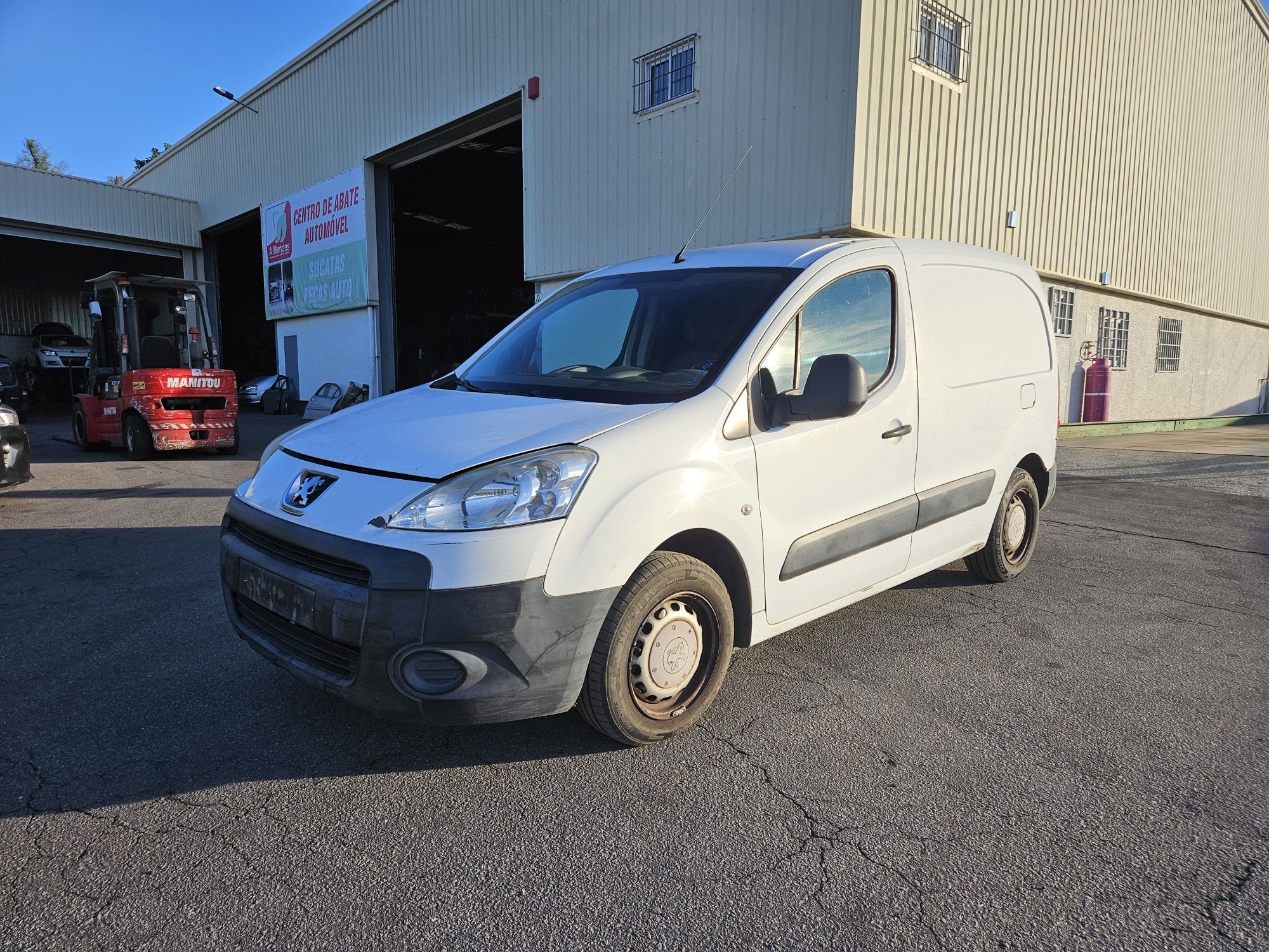 Peugeot Partner 1.6 HDi de 2010 para peças