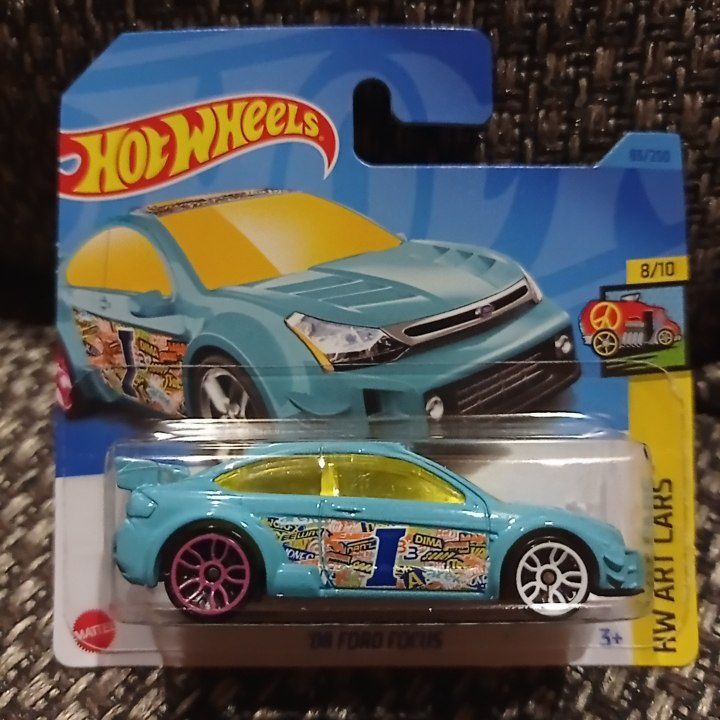 Hot Wheels 08 Ford Focus seria 2023 auto samochód resorak zabawka