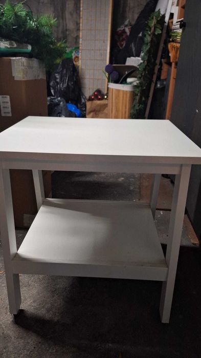 Stolik kawowy biały