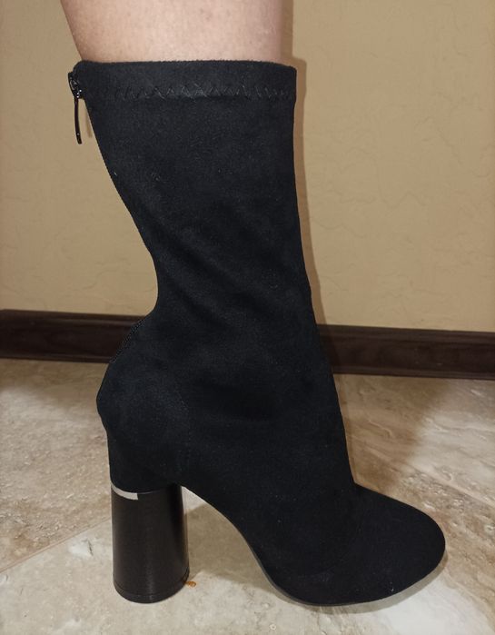 Черевики ,жіночі черевики,взуття . шкіряні черевики.