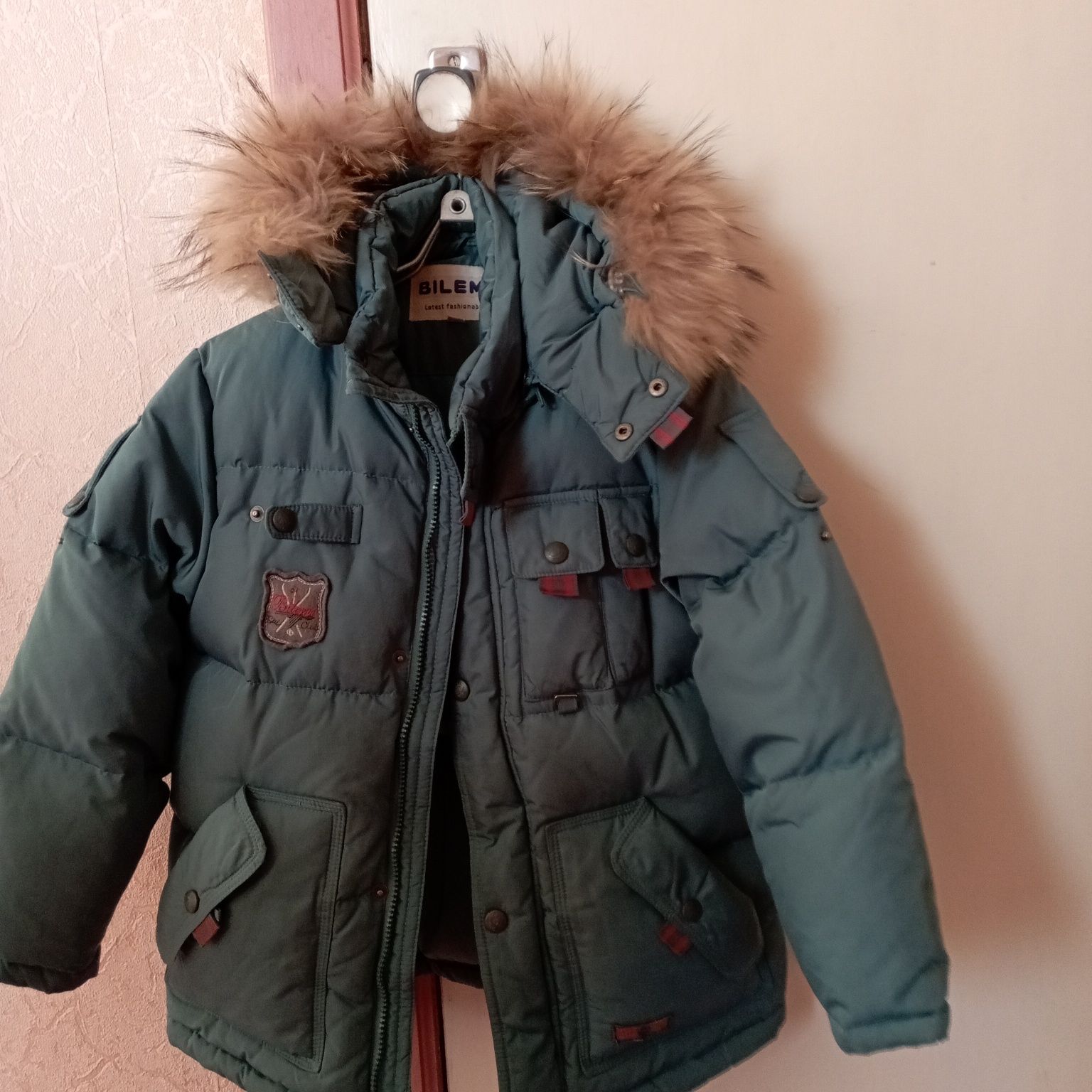 Куртка-пуховик для мальчика на 6 лет