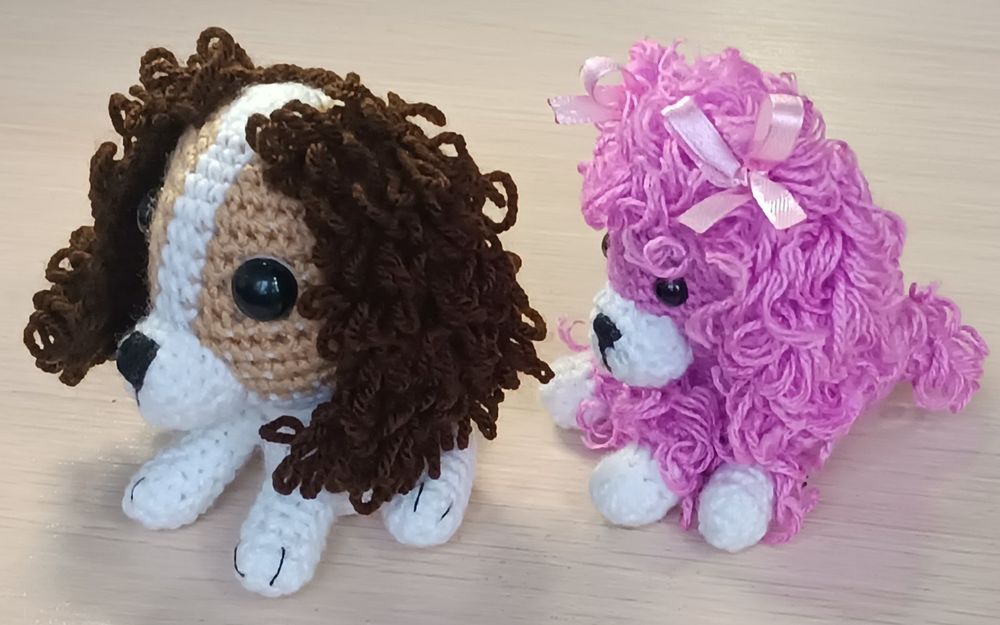 Іграшка ручної роботи амігурумі собачки умі
