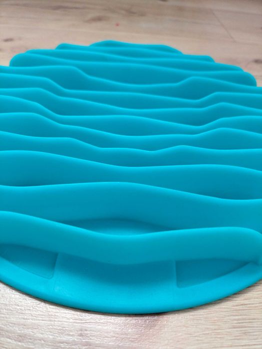 Miska spowalniająca jedzenie