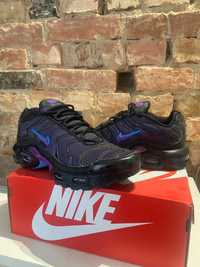 Nike air max tn plus orig supreme stone island tech fleece