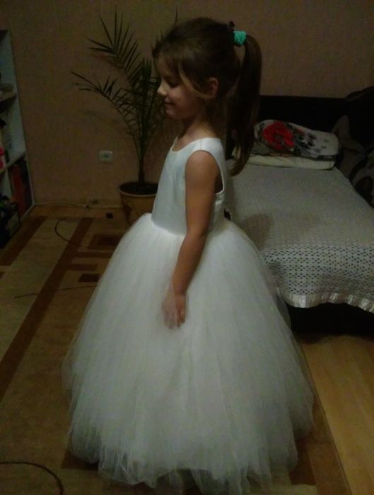 Плаття для дівчинки 5 років