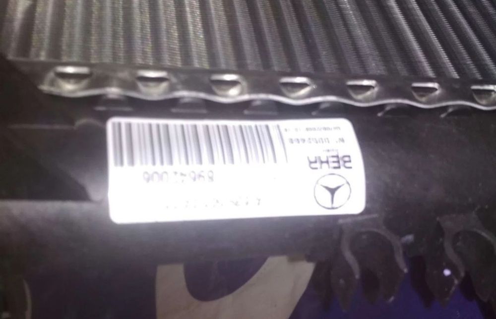 Радиатор охлаждения 2.2 cdi OM 646 Mercedes Vito 639, Viano