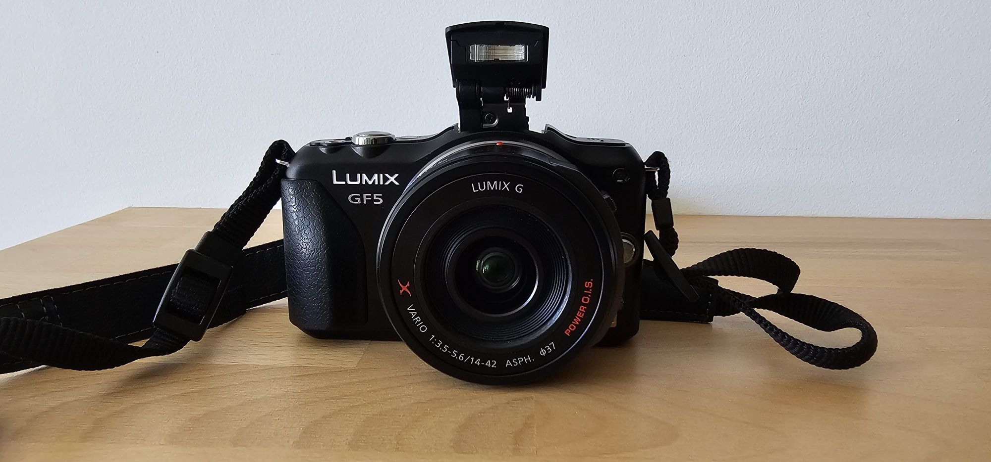 Panasonic GF5X com Lentes em Muito Bom Estado