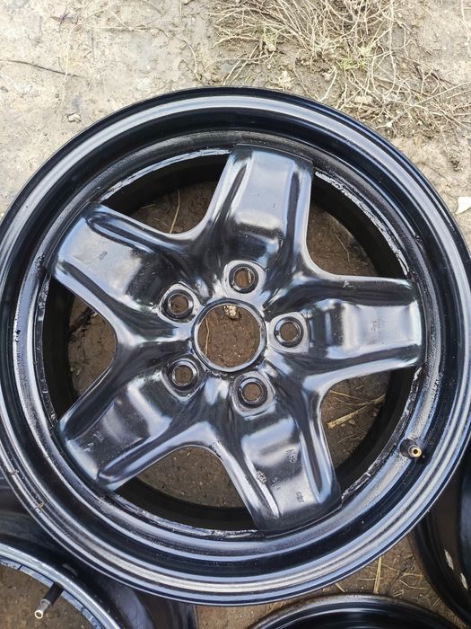 Sprzedam oryginalne felgi strukturalne VW 5x112 r16