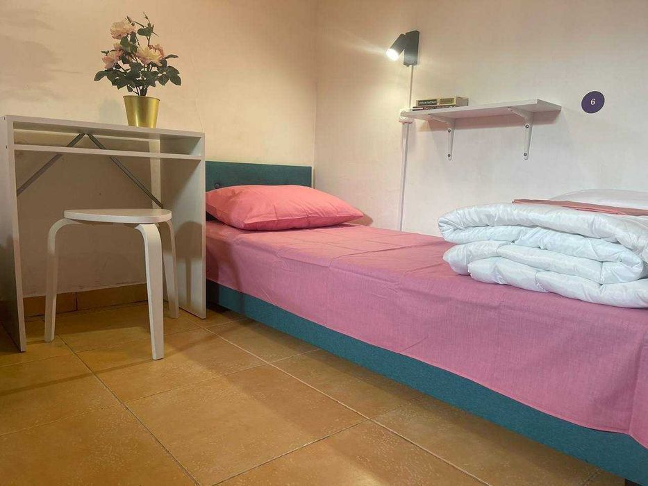 250 zł za tydzień Zakwaterowanie  Hostel Warsaw pokój Wifi Srtarlink