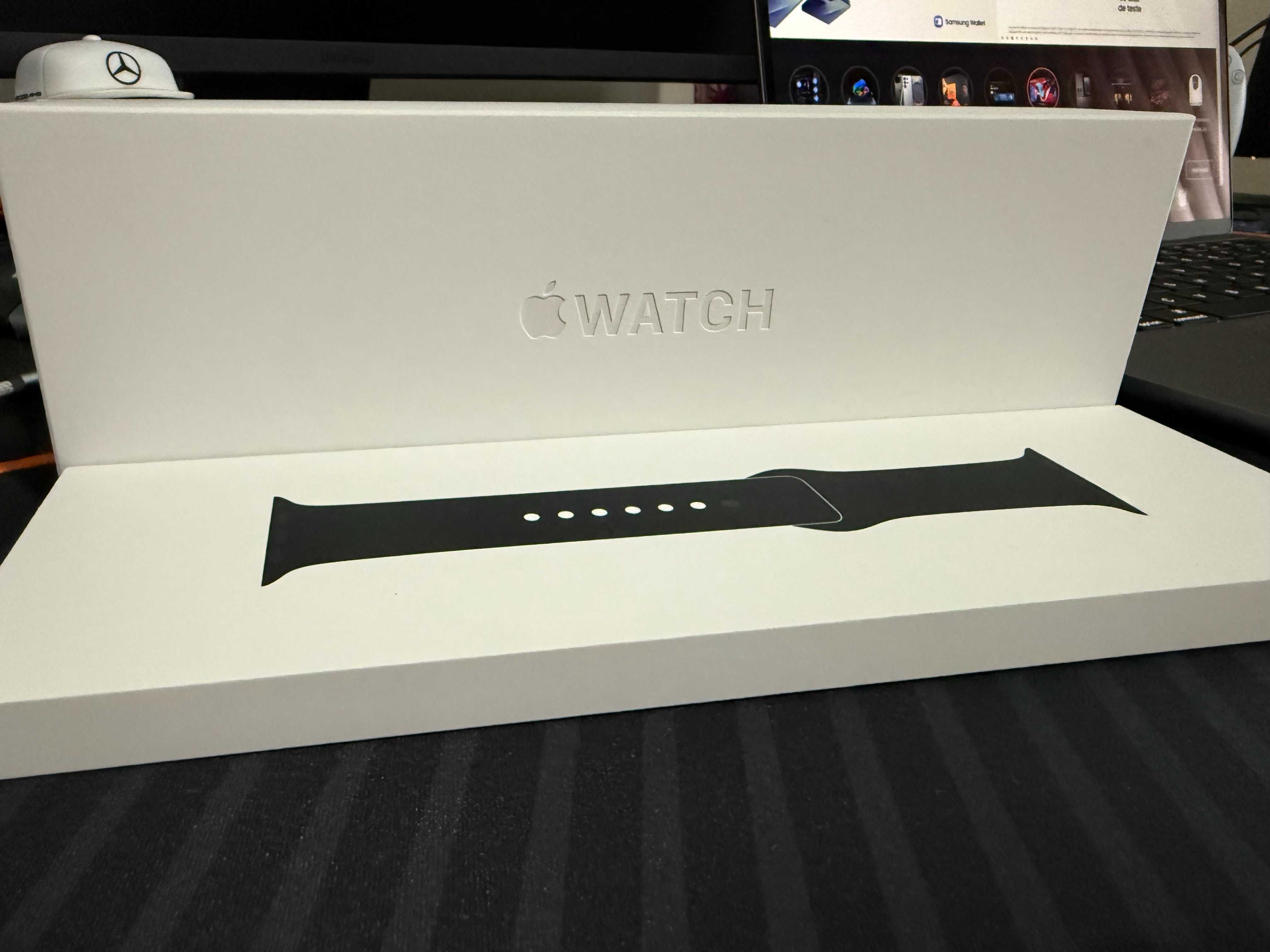 Apple Watch Series 10 GPS 46mm Alumínio Preto Brilhante