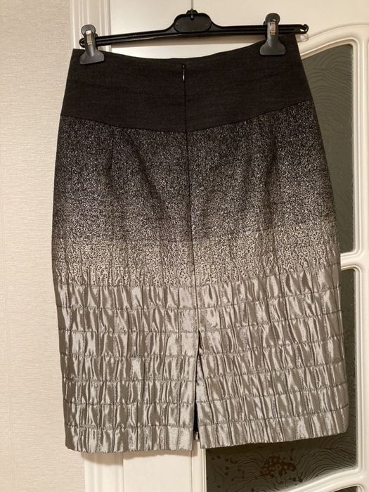 Спідниця, стан ідеальний, Італія.