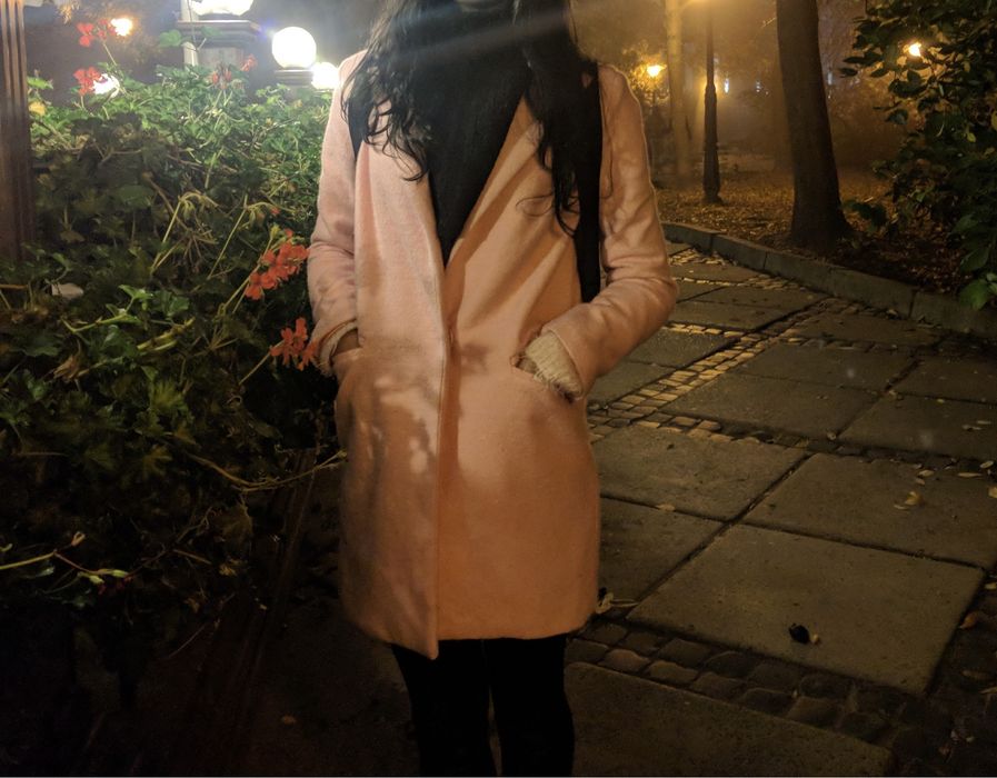 Жіноче пальто весна/осінь, рожеве, класичне 42р