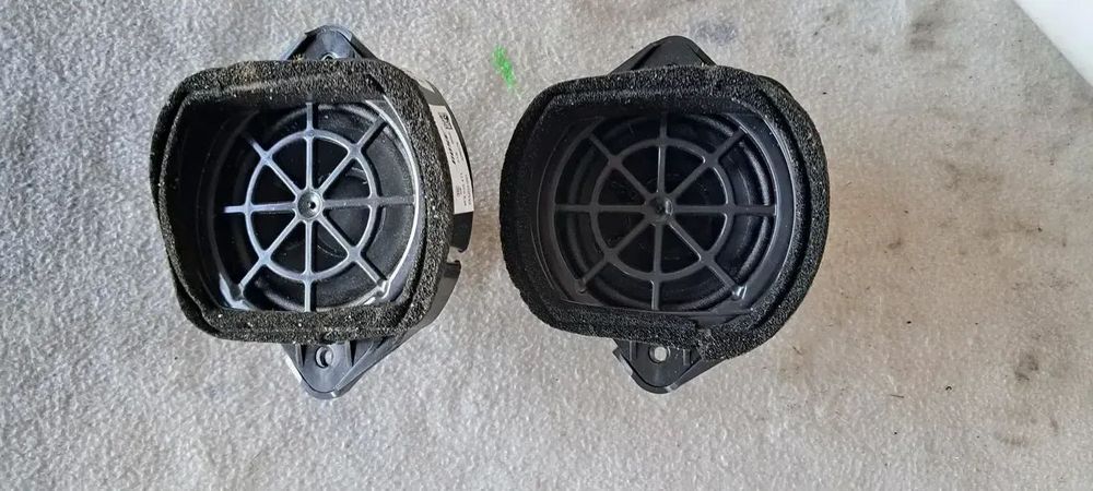 Głośnik BOSE Tył Tylny Kombi Audi A6 C6 4F9035411