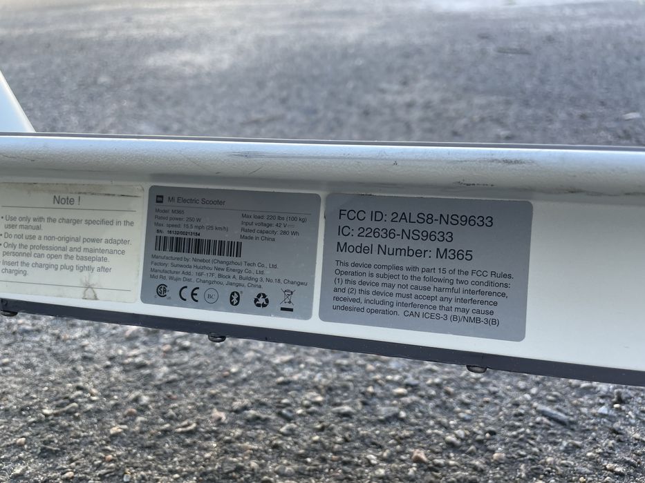 Єлектросамокат Mi M365 pro