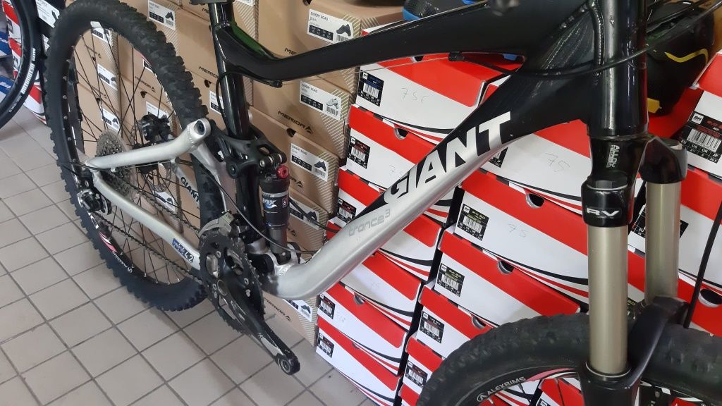 Btt giant Suspemcao  total