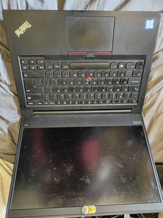 Laptop Lenovo ThinkPad E490