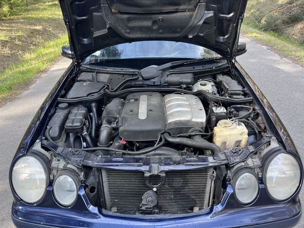 Mercedes E-klasa 2.2 CDI Automat 2001r W210