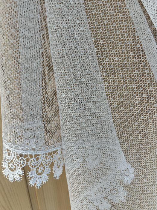 Продам шторы  тюль в спальню с карнизом