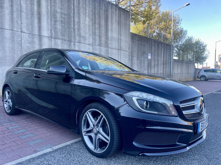Mercedes A200 AMG Leds Est. c/ Pele Alcantra Camera Traseira