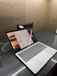 Apple MacBook Air 2020 M1