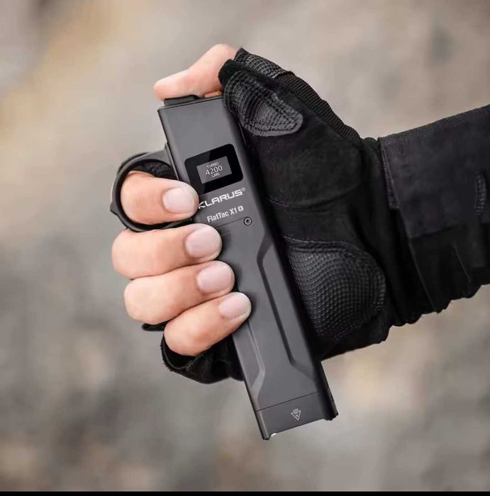 Фонарик  Acebeam X20-R, pokelit, EC20, Klarus Flat Tac X1