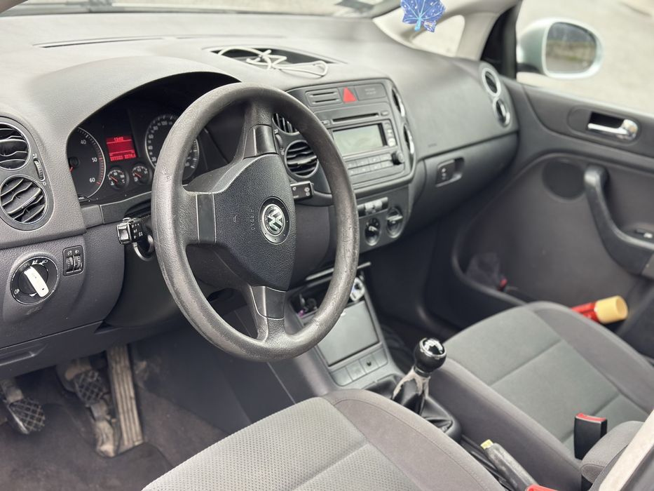 Volkswagen Golf 5+ 1.9TDI. Фольцваген гольф 5