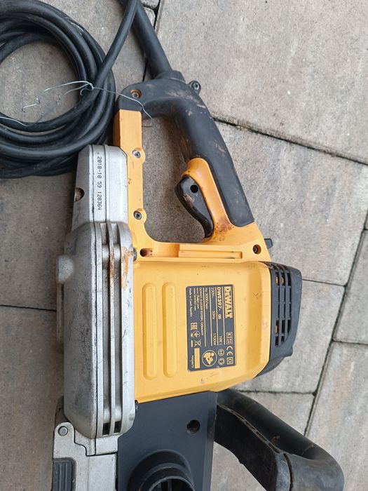 Piła szablasta aligator DeWalt DWE 1700 W