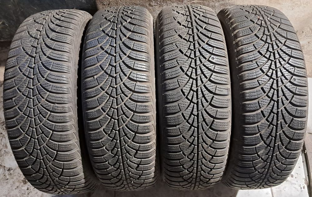 185/60R15 88T Goodyear ultragrip 9